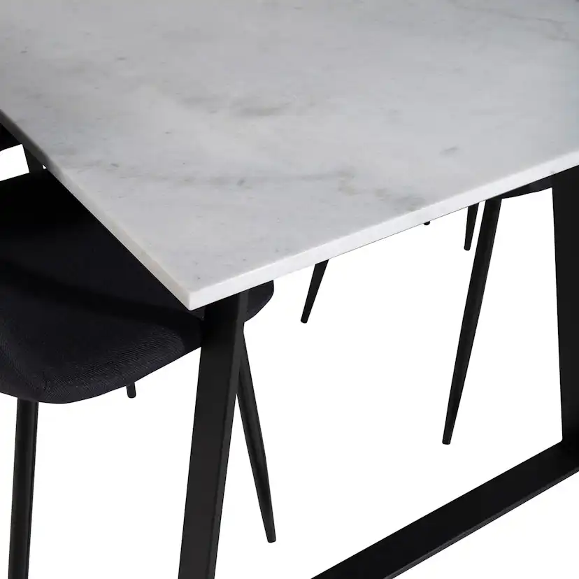 Matgrupp Venture Home Estelle 140 med 4 Pobbie Stolar PolyEstelletyg