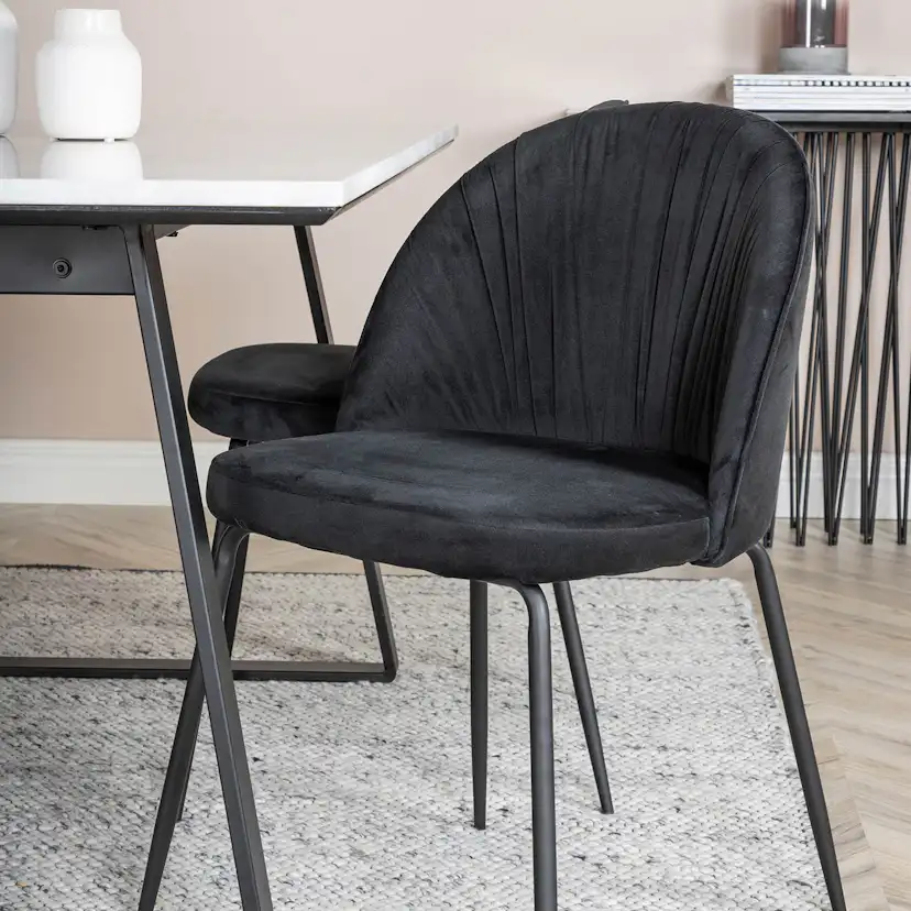 Matgrupp Venture Home Estelle 140 med 4 Wrigley Stolar