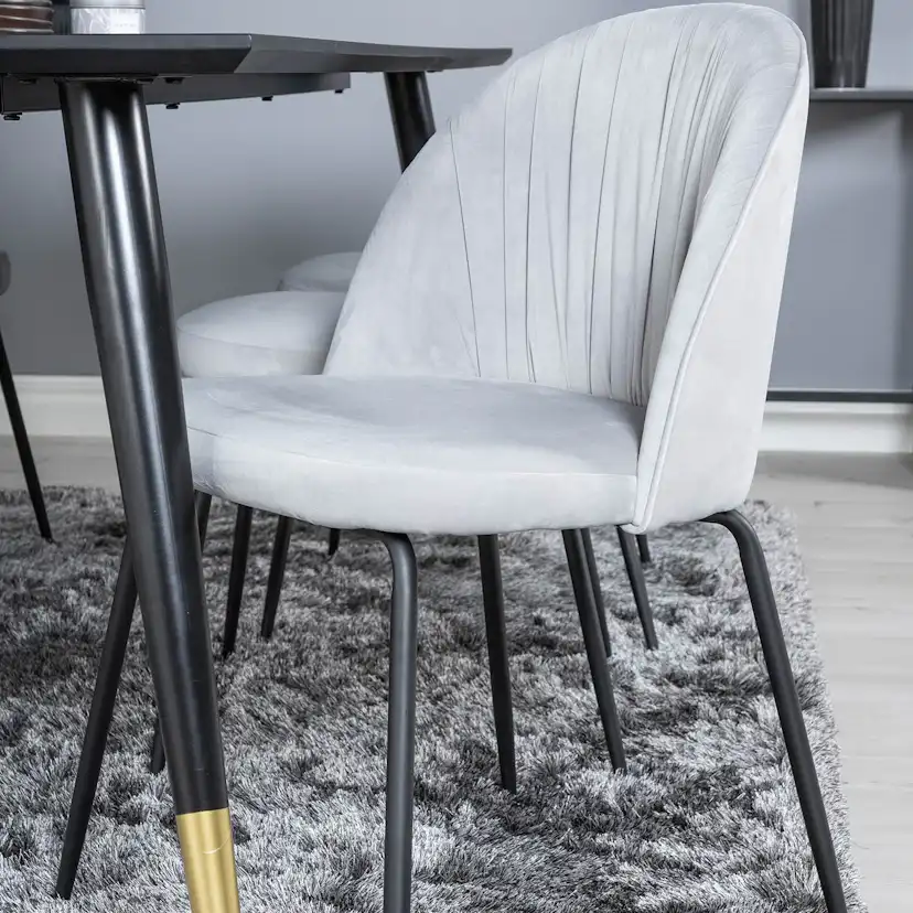 Matgrupp Venture Home Disa med 6 Wrigley Stolar