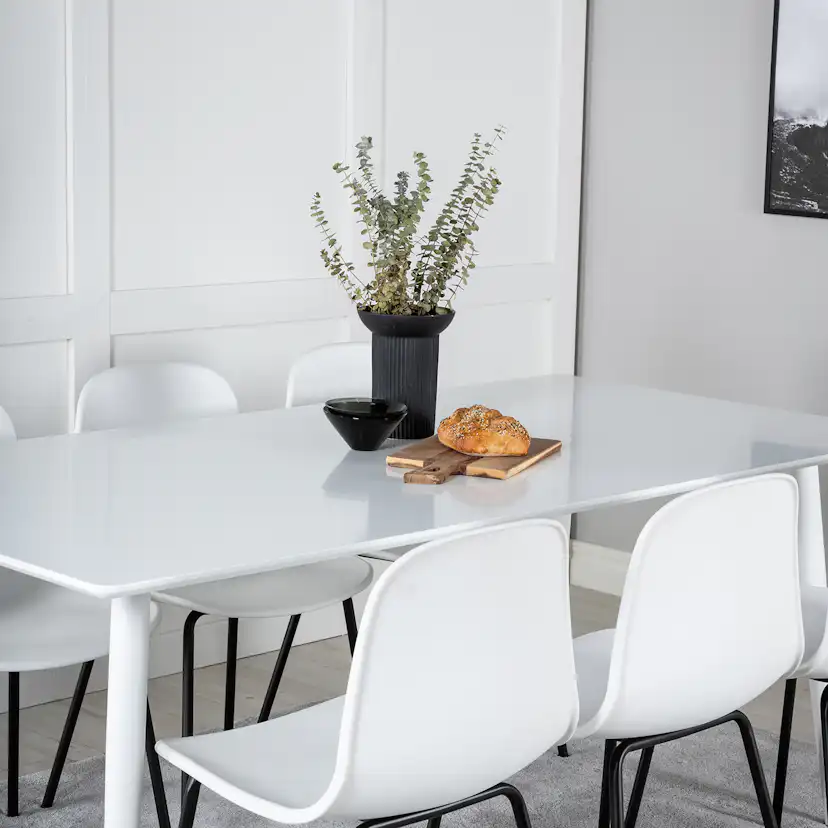 Matgrupp Venture Home Pobbie med 6 Ardi Stolar