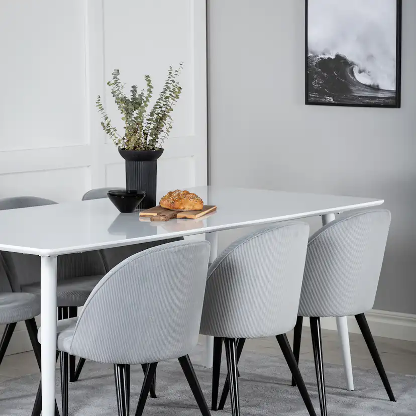 Matgrupp Venture Home Pobbie med 6 Valentina Stolar Manchester