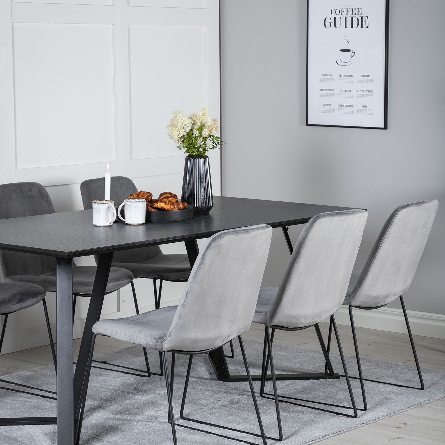 Matgrupp Venture Home Madde med 6 Muscot Stolar Sammet