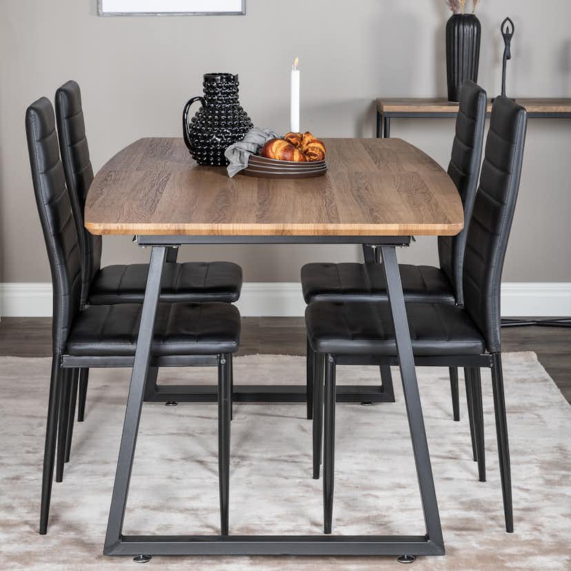 Matgrupp Venture Home Ina med 4 Sly Stolar Konstläder