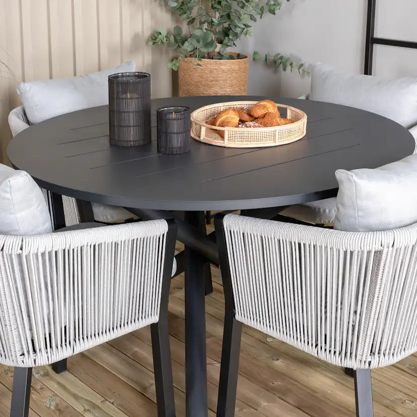 Matgrupp Venture Home Alma med 4 Virya Stolar