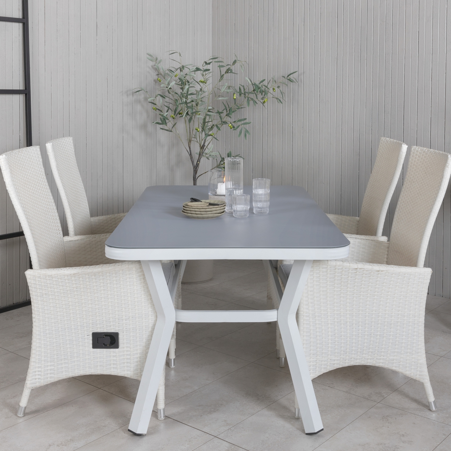 Matgrupp Utomhus Venture Home Vyn med 4 Pam Trädgårdsstolar