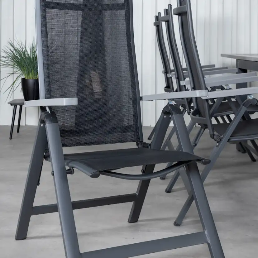 Matgrupp Utomhus Venture Home Aleyna 224 Svart med 8 Aleyna PositionsTrädgårdsstolar