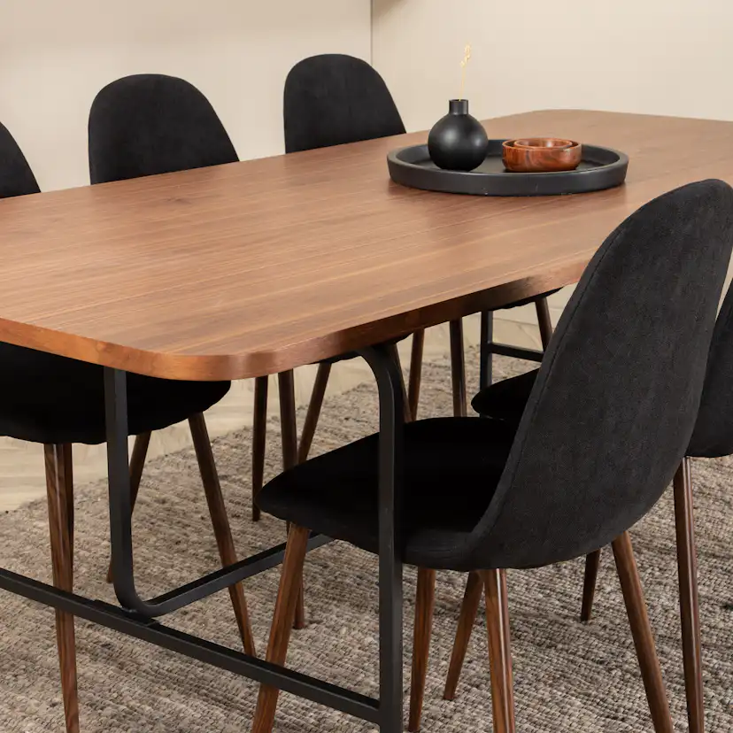 Matgrupp Venture Home Chicago Valnöt med 6 Pobbie Stolar