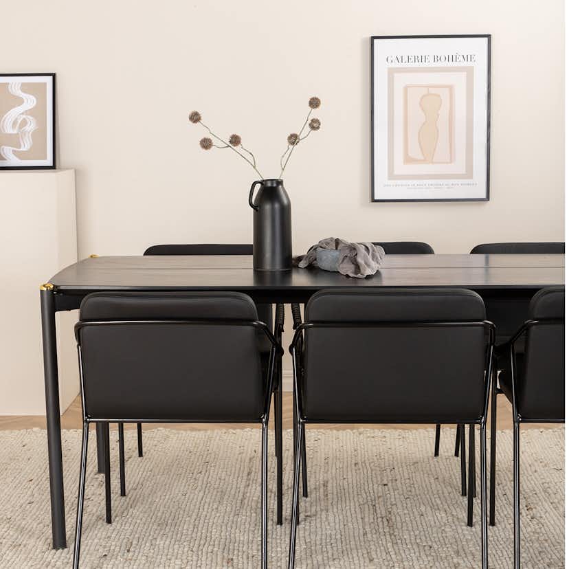 Matgrupp Venture Home Paris matbord och Tjärö matstol