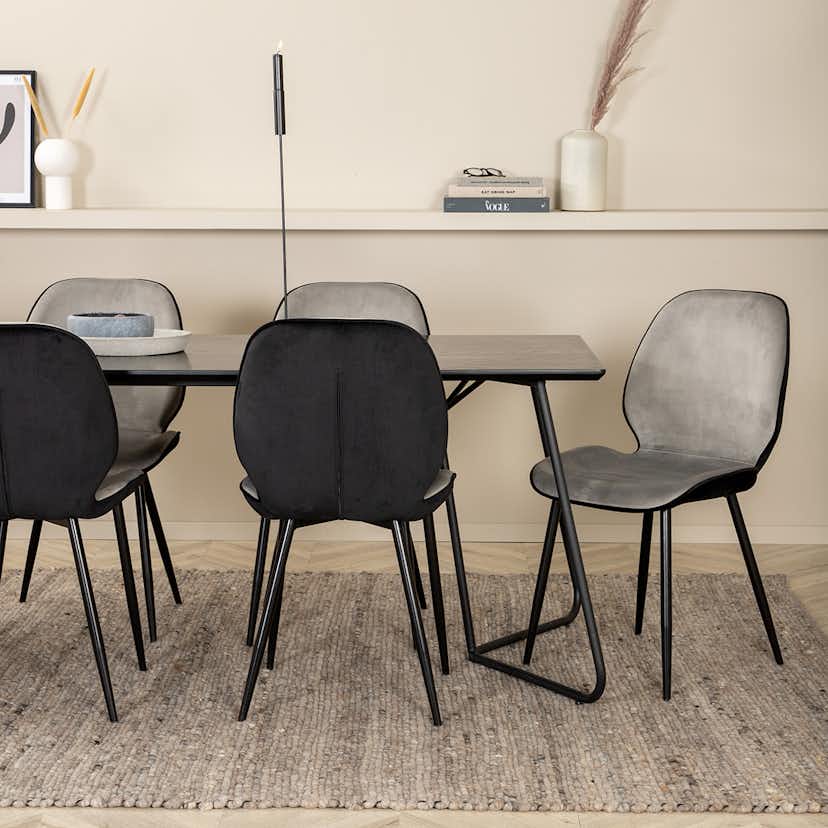 Matgrupp Venture Home Annika matbord och Elisa matstol