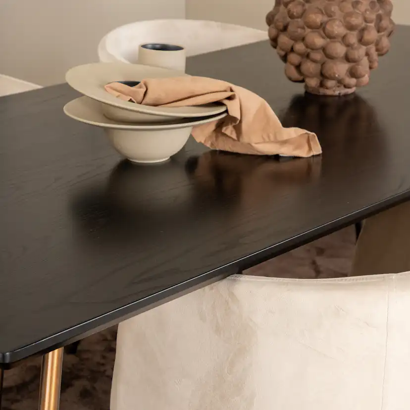 Matgrupp Venture Home Annika med 6 Bergen Stolar Sammet