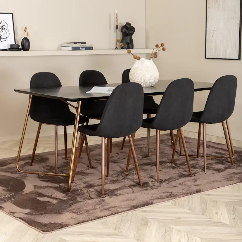 Matgrupp Venture Home Annika Valnöt med 6 Pobbie Stolar