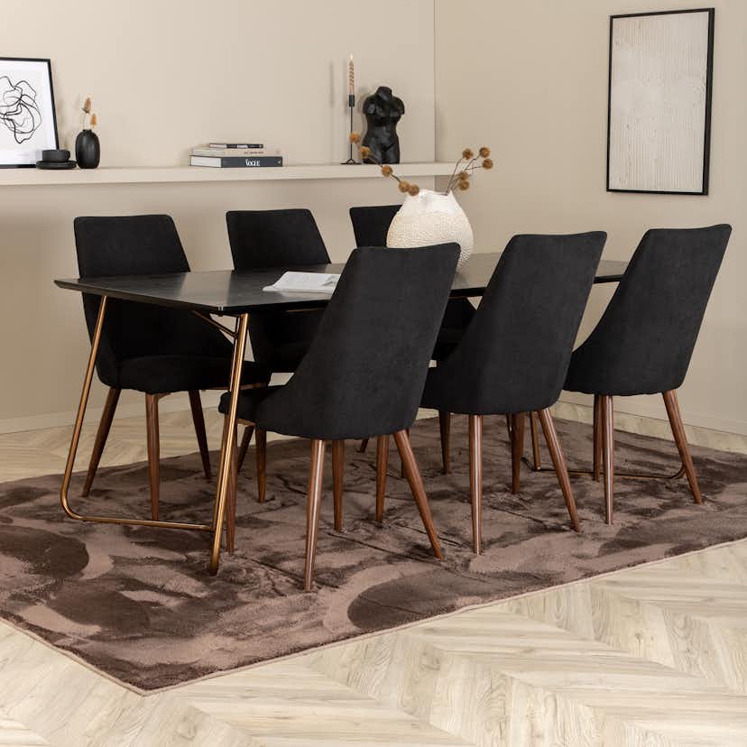 Matgrupp Venture Home Annika med 6 Laura Stolar