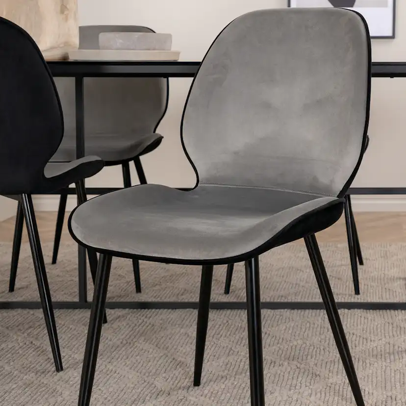 Matgrupp Venture Home Lund matbord och Elisa matstol