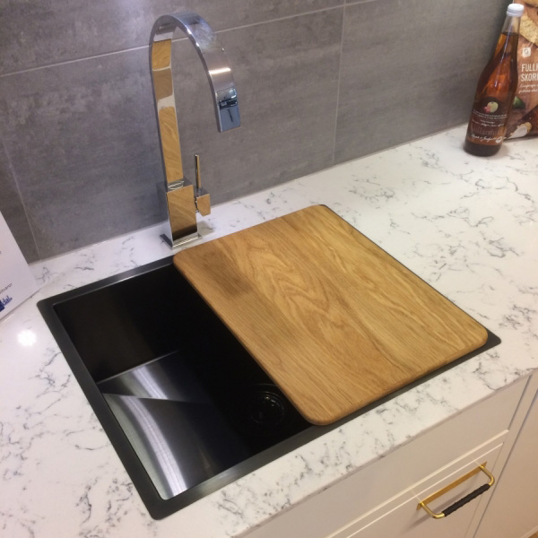 Skärbräda Nordic Tech Ek 340 med Avfasning för Vask