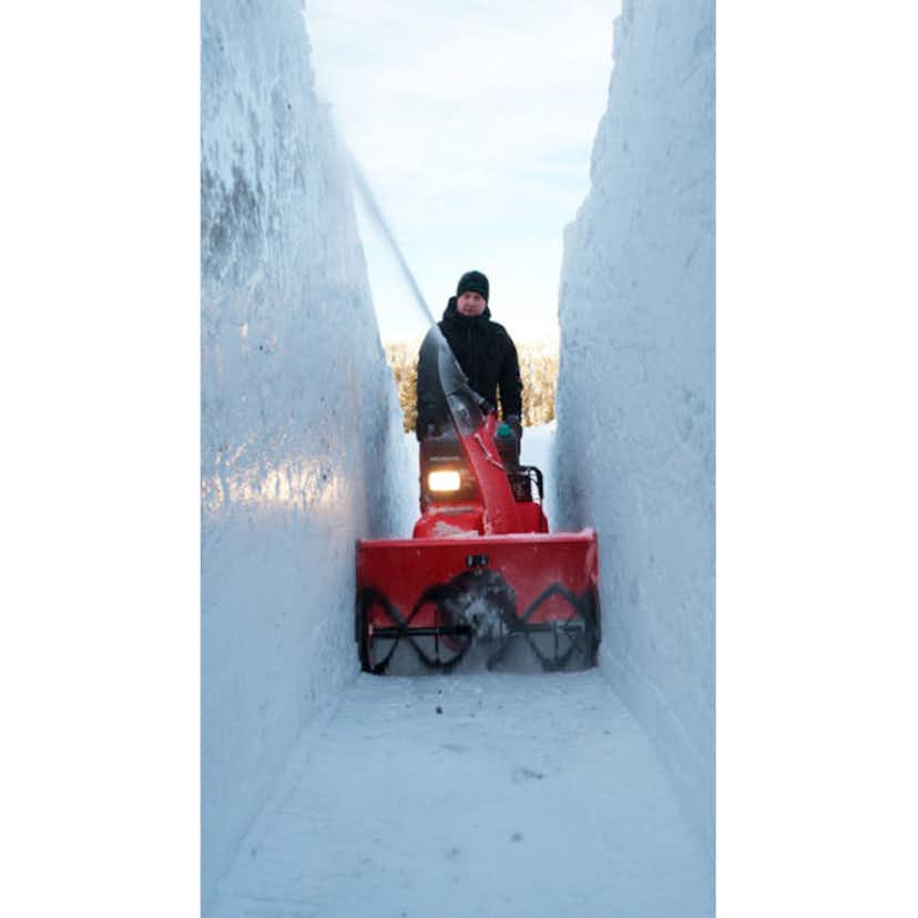 Snöslunga Honda HSS 1380A ET med LED-Belysning