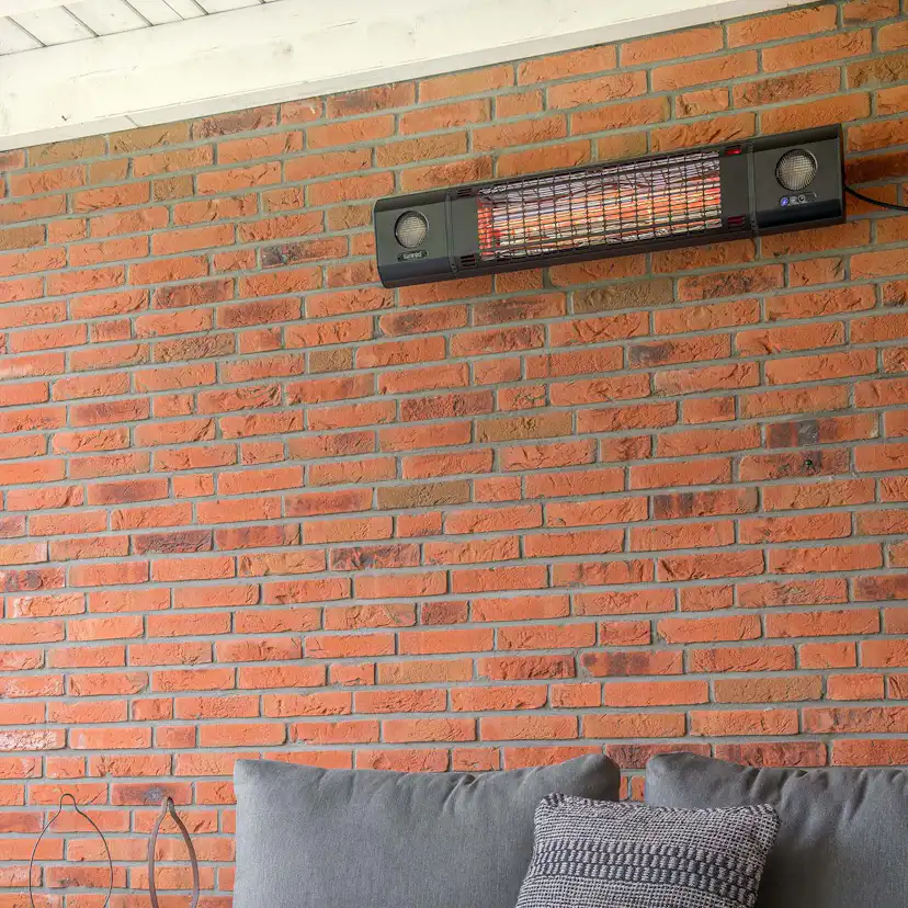 Terrassvärmare SunRed Sun and Sound SOUND-2000W