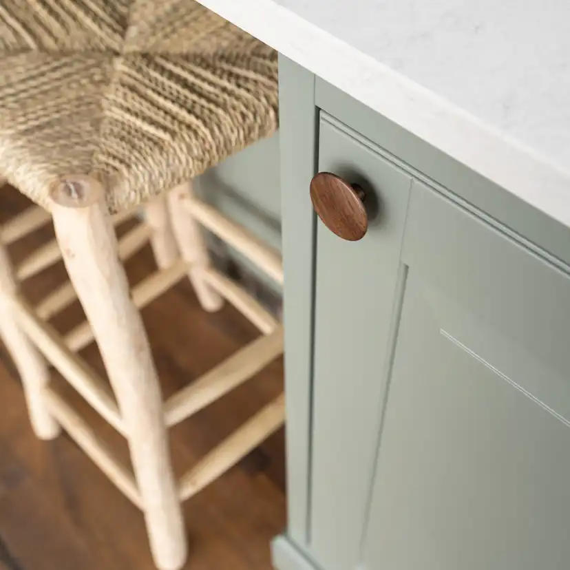 Knopp Beslag Design Split