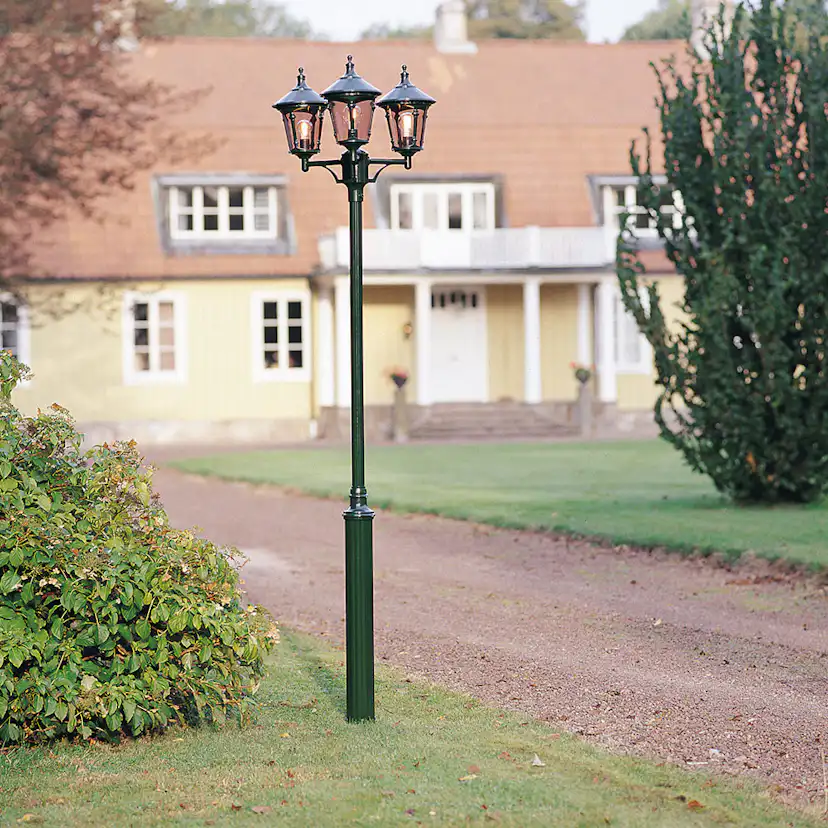 Stolplykta Gnosjö Konstsmide Virgo 3-arm E27 utan Stolpe