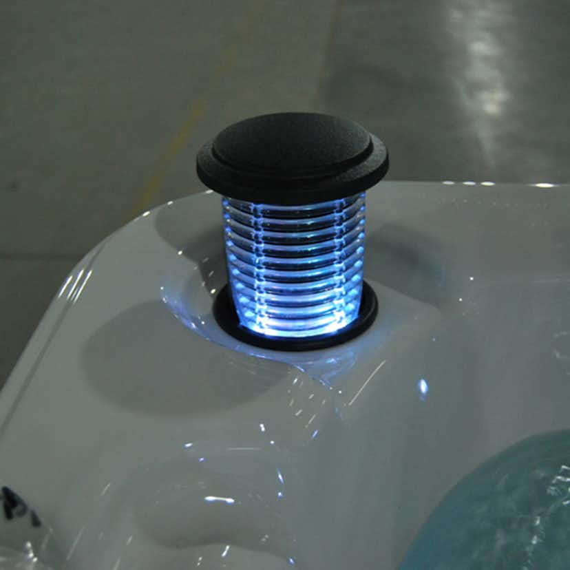 Swimspa DenForm 4,2M Spabad med LED-Lampor för 5 personer