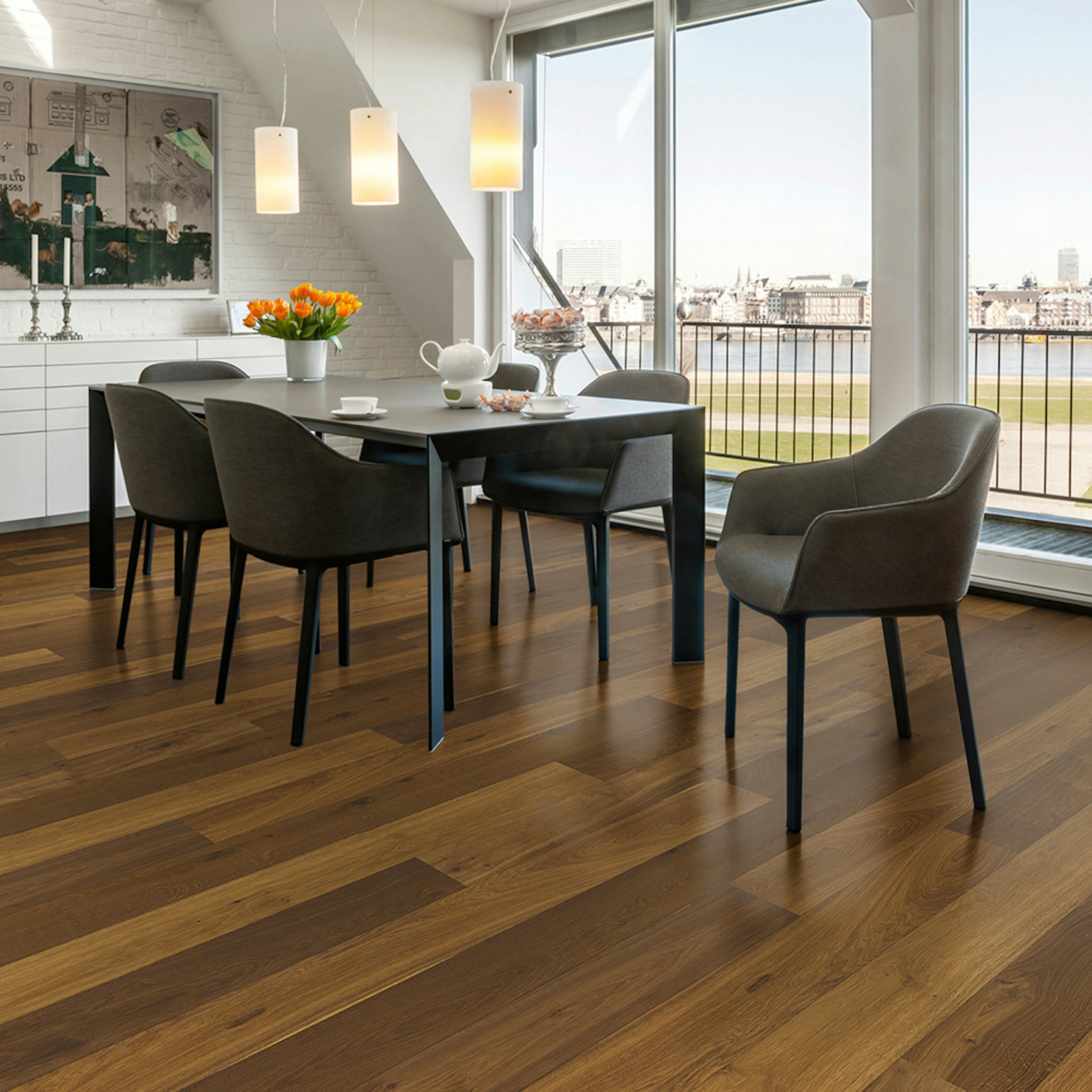 Parkettgolv Berg & Berg Ek XXL Lappland Rustik Borstad Naturolja 1-Stav