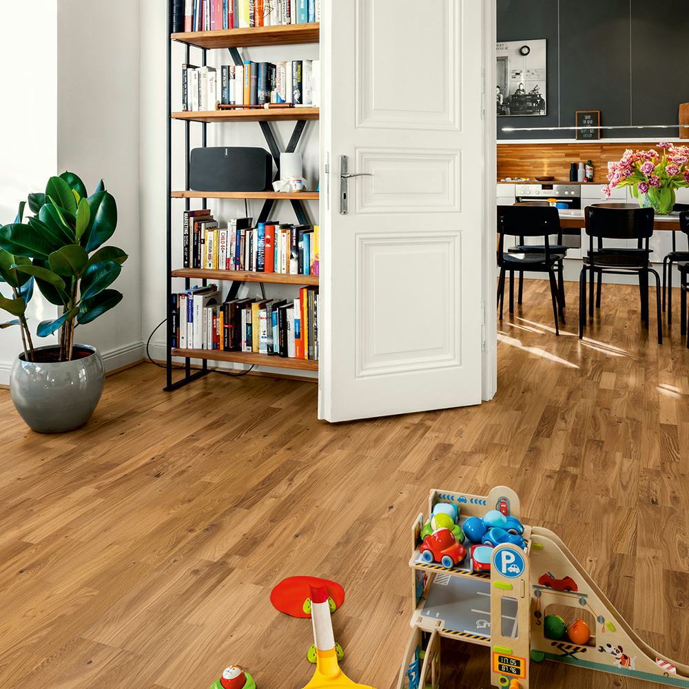 Parkettgolv Berg & Berg Ek L Vild Mattlack 3-Stav