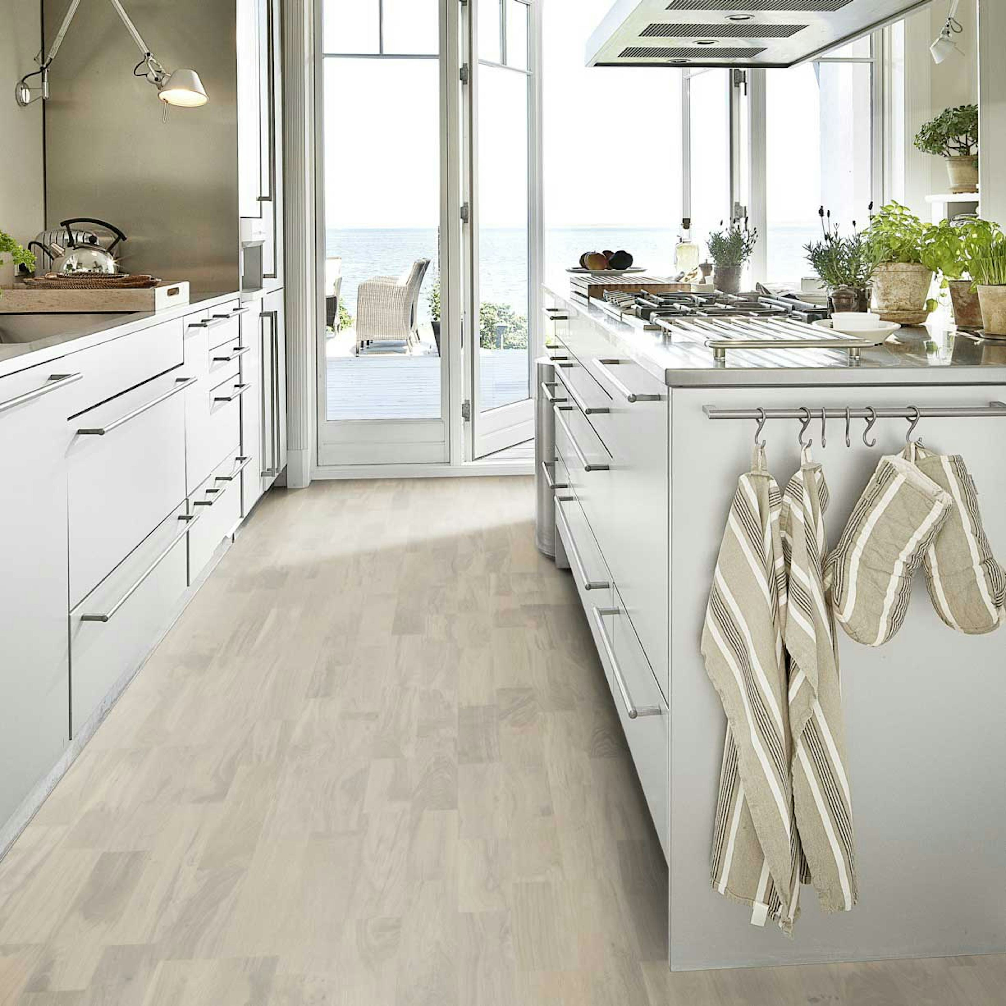 Parkettgolv Kährs Ek Vapor 2-stav Ultramattlackad Borstad