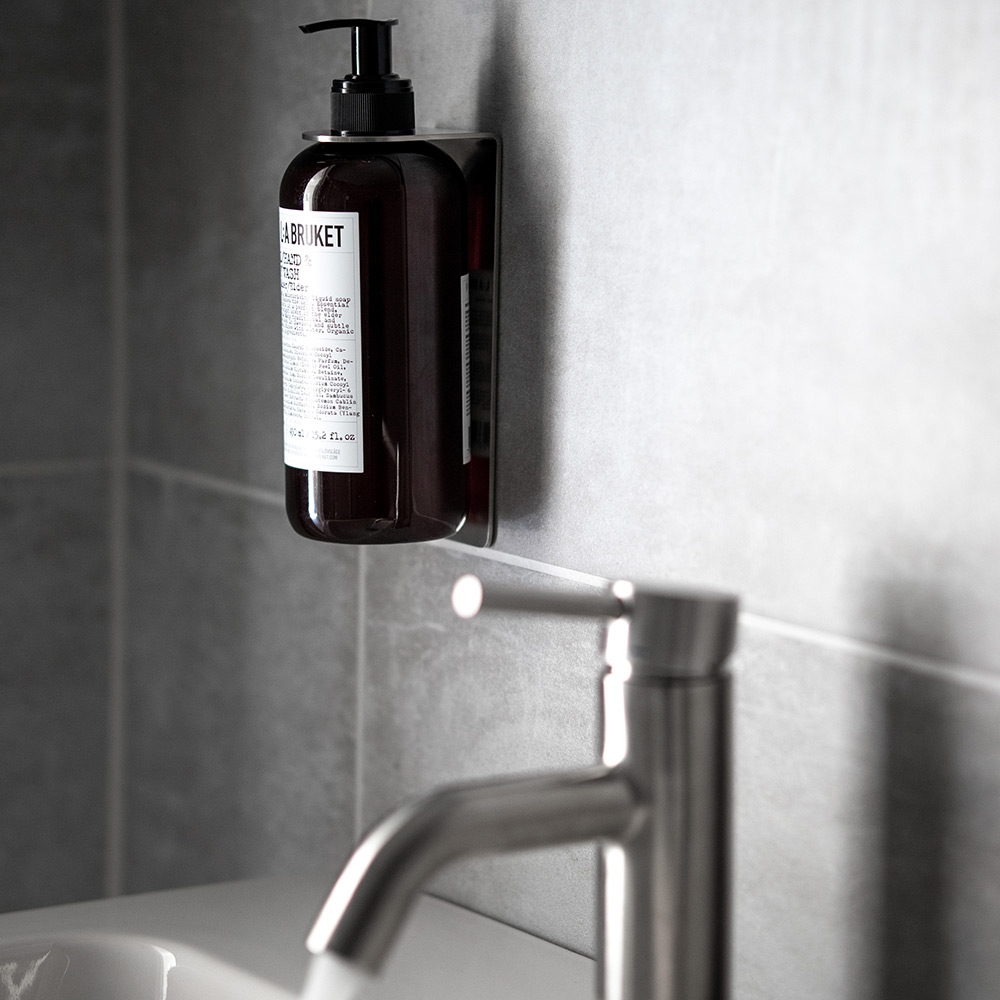 Tvålpumpshållare Beslag Design Base