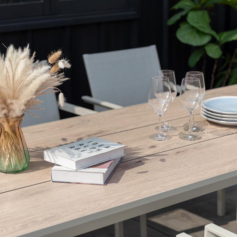 Utebord LifestyleGarden Urbanite 207 cm