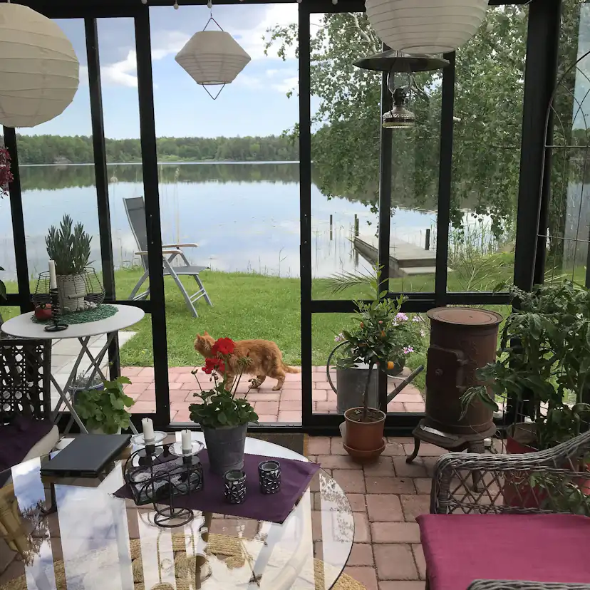 Uterum Metalcraft 10,7m² Säkerhetsglas Svart