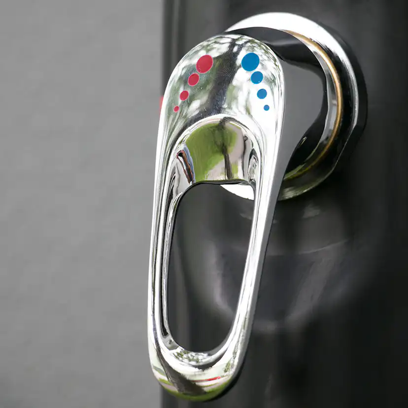 Utedusch Planet Pool Classic 2-Delad Soluppvärmd Trädgårdsdusch 20L