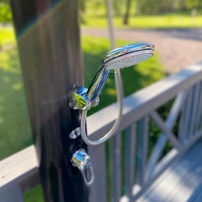 Utedusch Demerx Sunny 40-1 Soluppvärmd Trädgårdsdusch med Duschhandtag