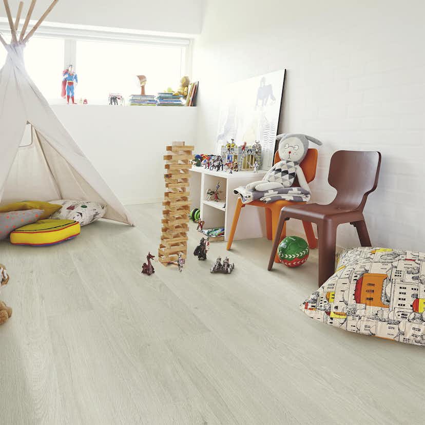 Vinylgolv Pergo Lysefjord Pad Pro Grey Washed Oak