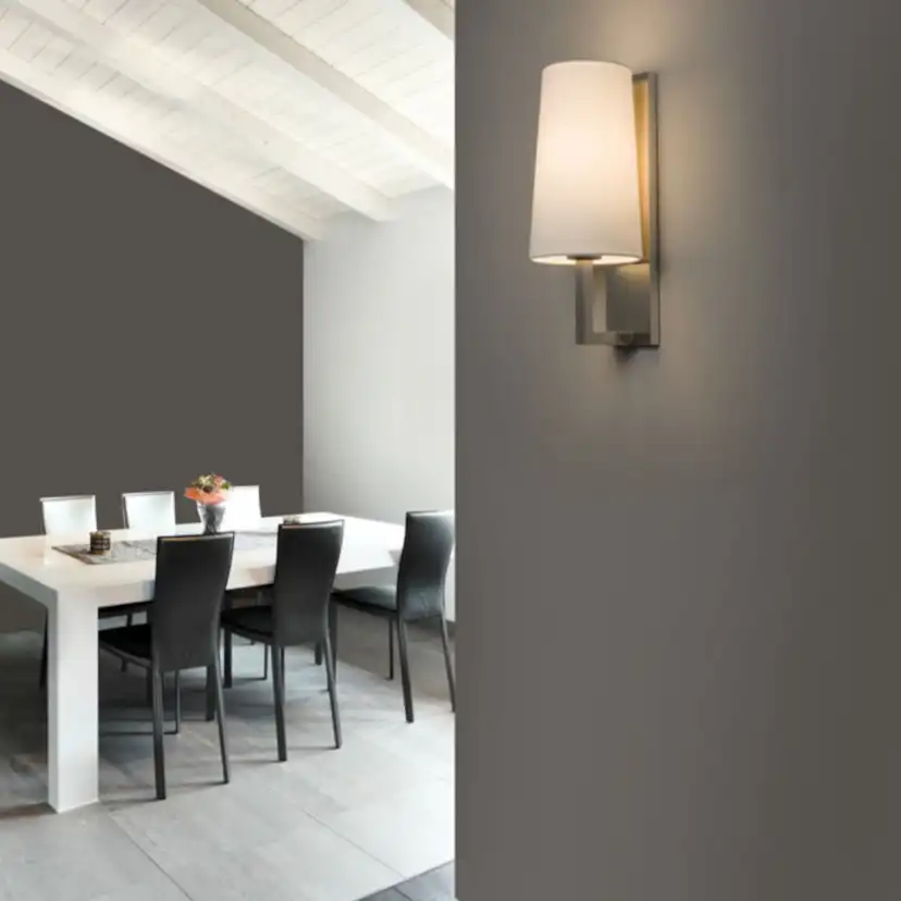 Vägglampa Astro Riva