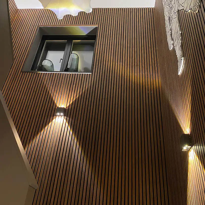 Akustikpanel Wood on wall Valnöt Oljad