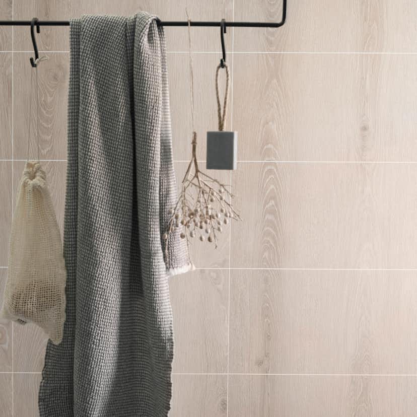 Våtrumsskiva BerryAlloc Wall & Water Royal Eik 60x30